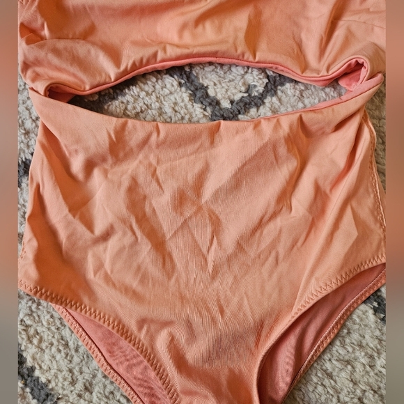 Zara cut out one piece bathing suit medium - Picture 3 of 6